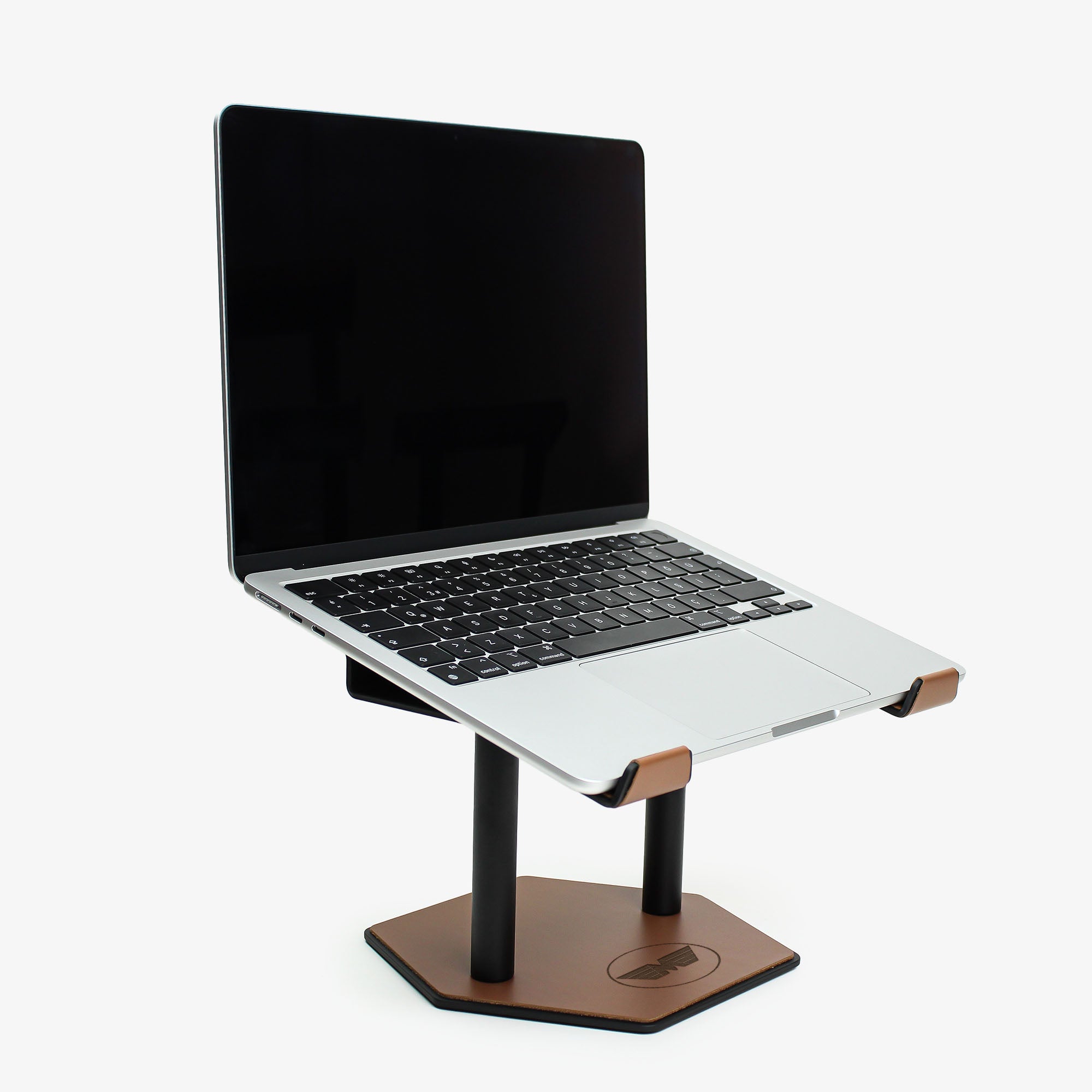 Close-up of the padded base of the chestnut laptop riser for desk protection #color_chestnut