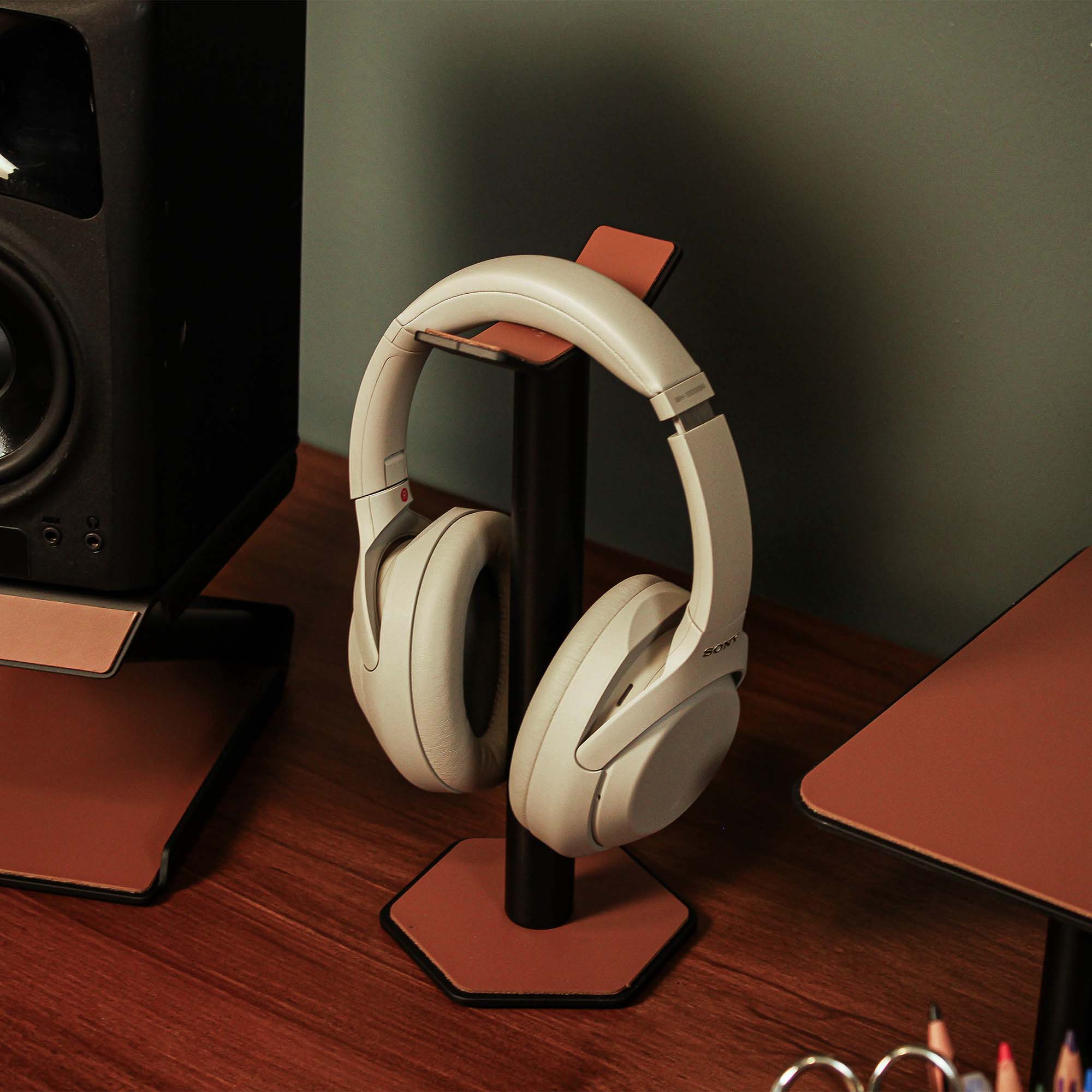 Headphone Stand, Headset Holder Desk organizer
