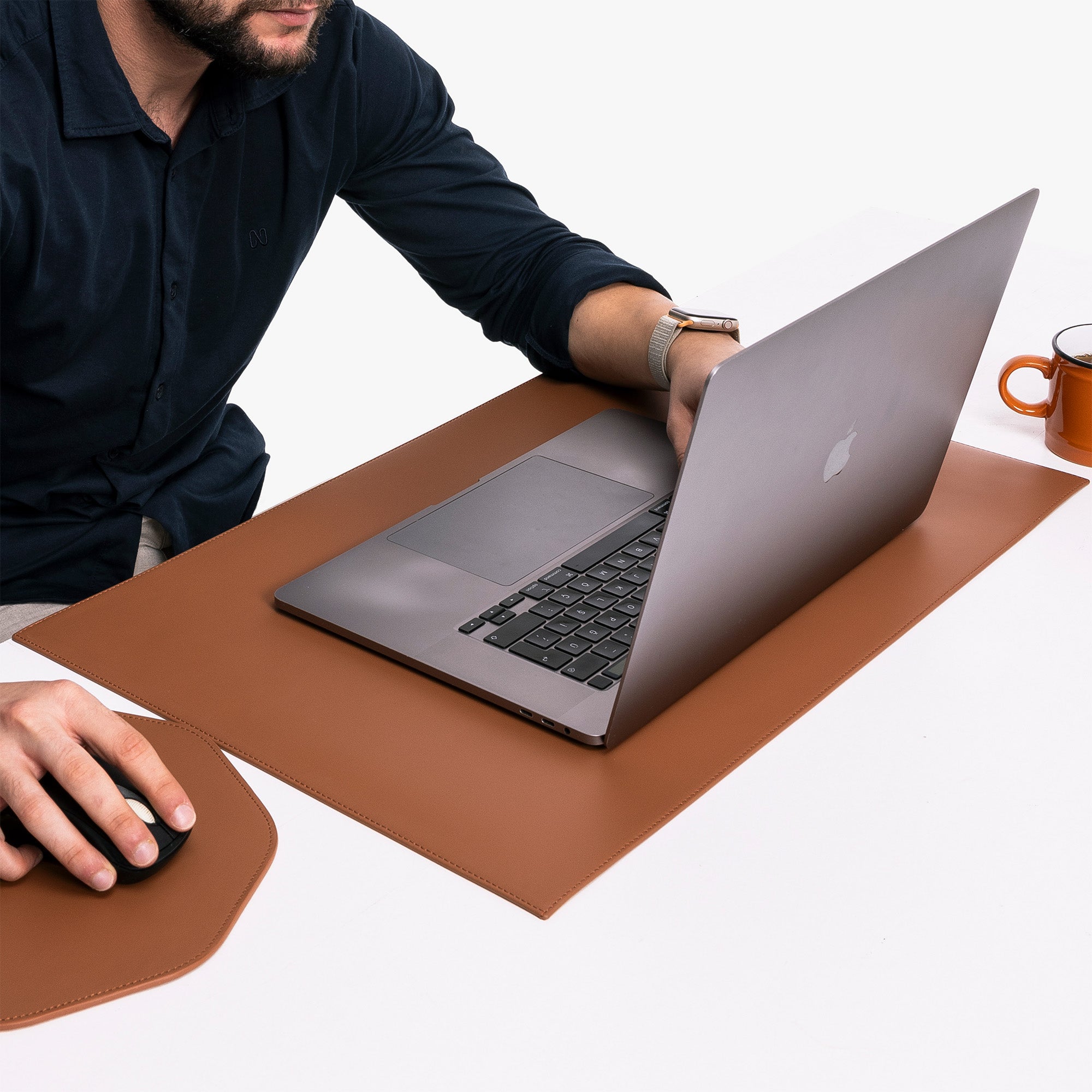 Borwn Leather desk mat customization