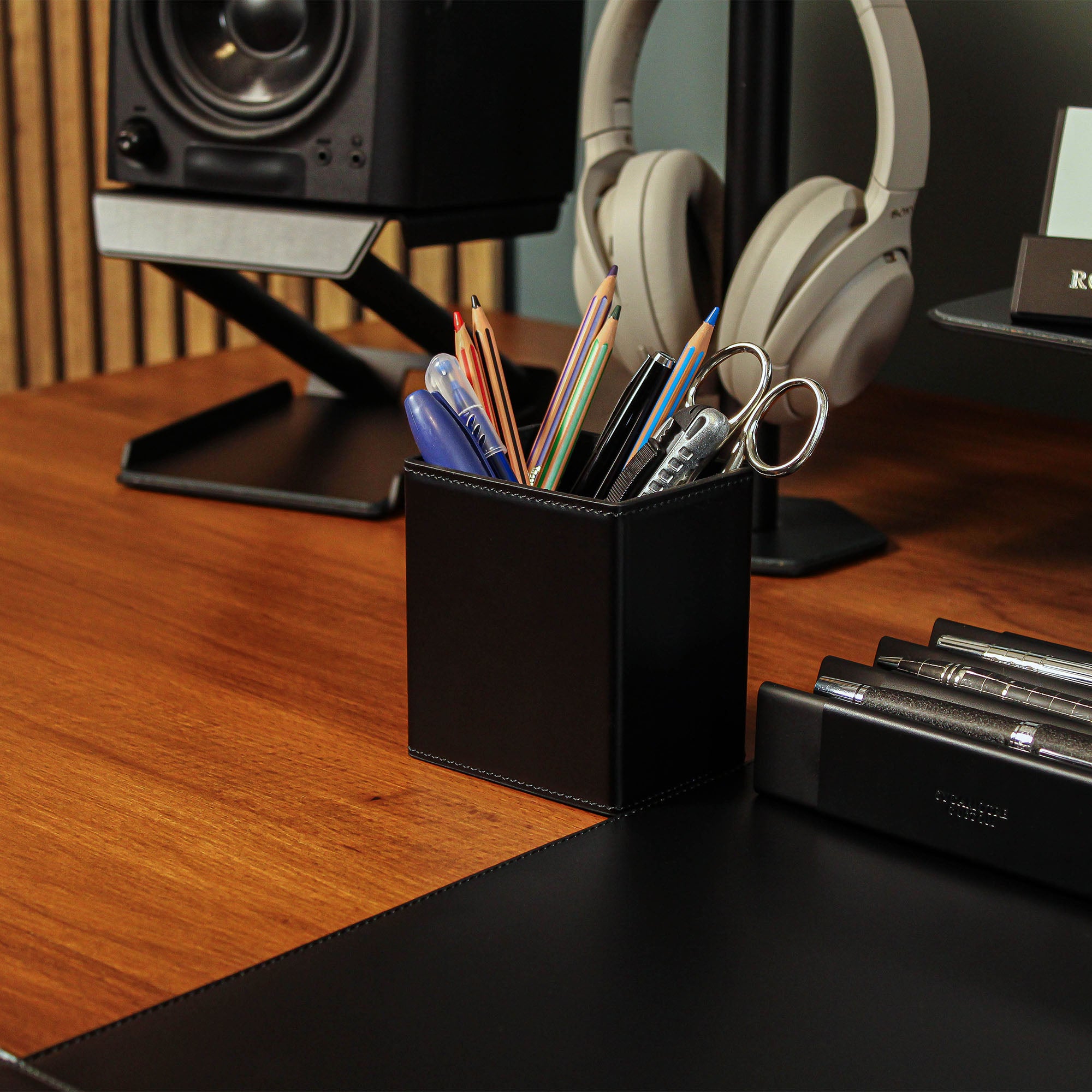 Custom Leather Pencil Cup
