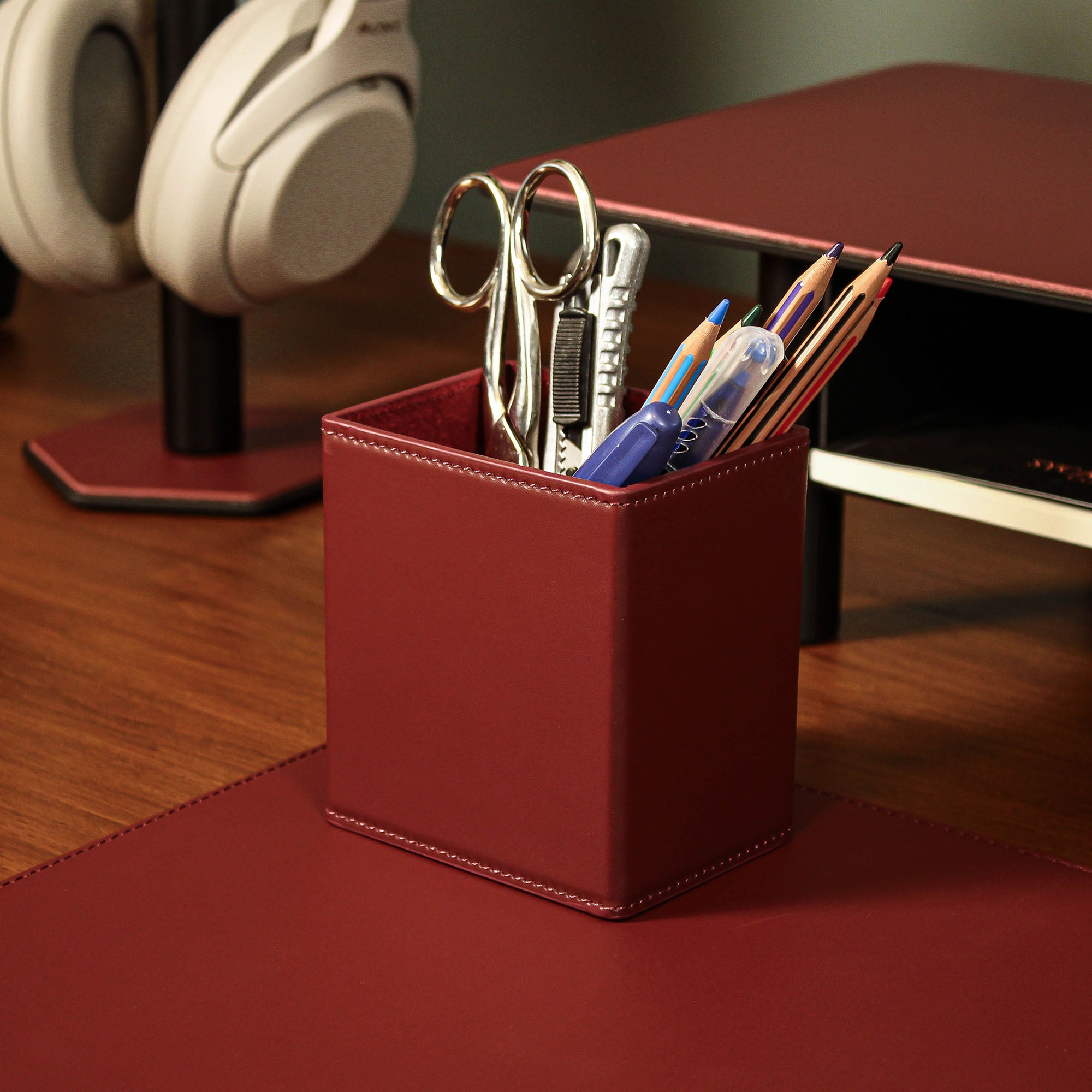 Luxury Leather Pencil Cup