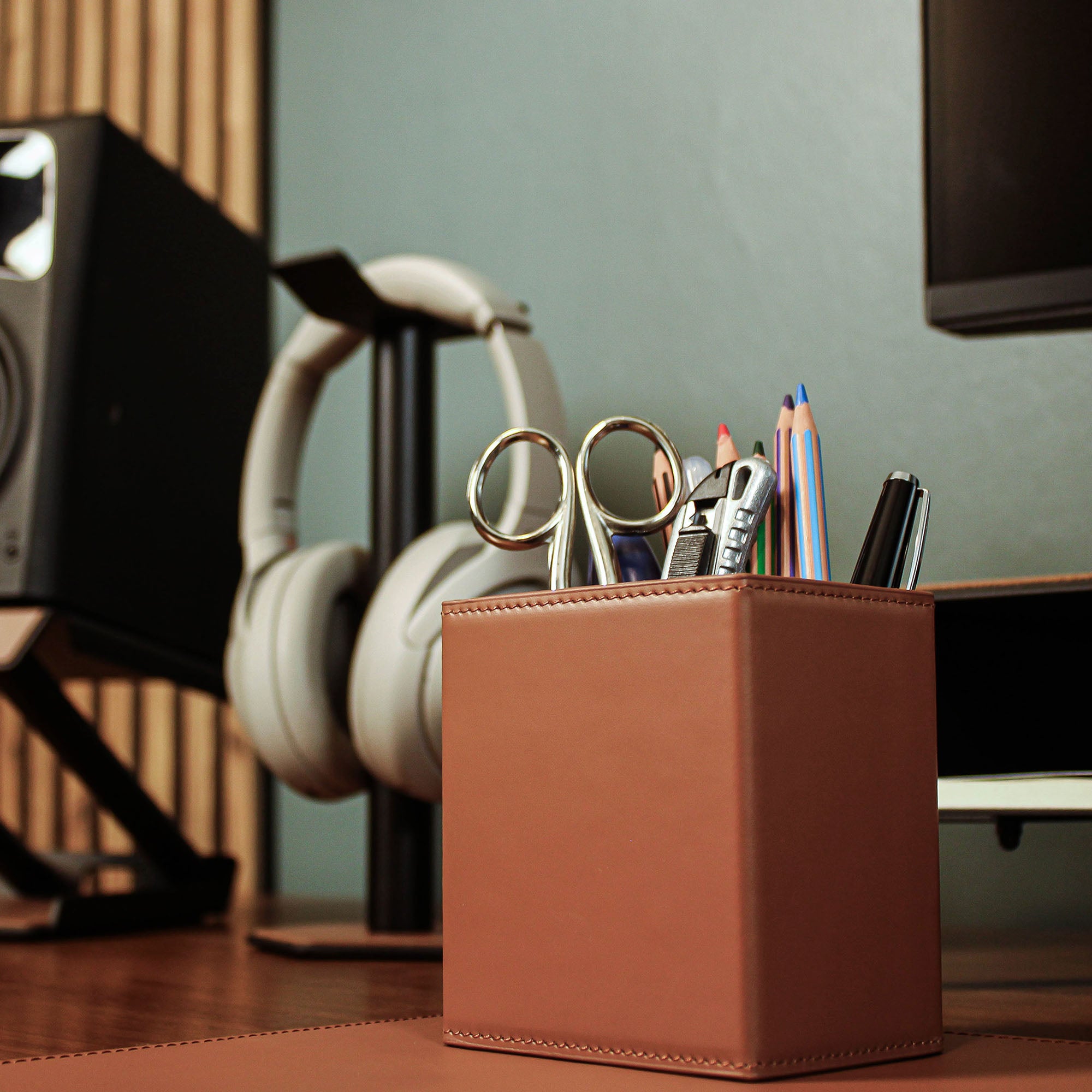 Luxury Leather Pencil Cup Holder