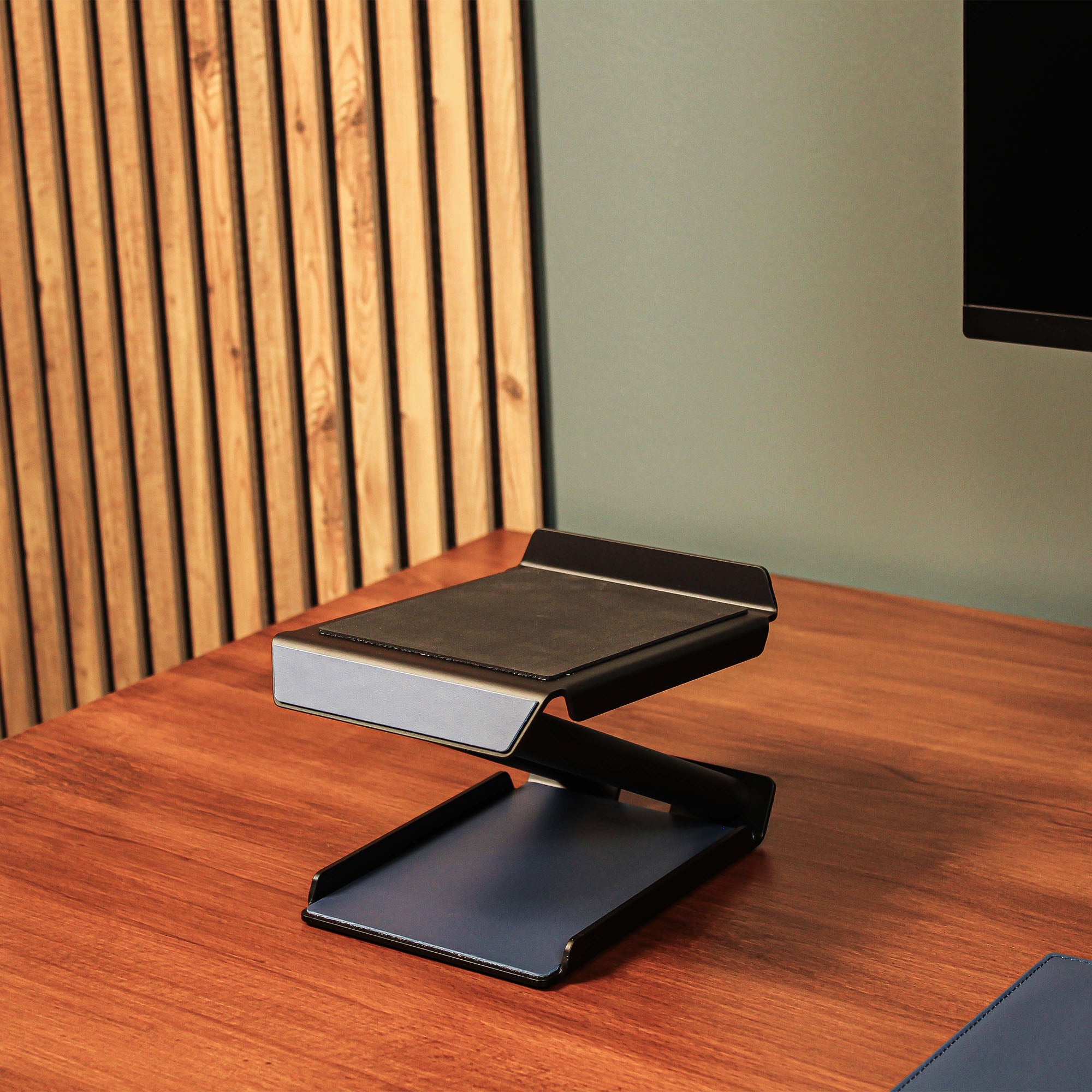 Speaker Stand for desk